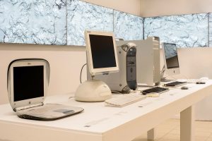 Hello World - sala storia Apple